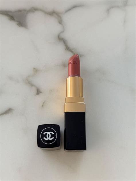 chanel lipstick 402 adrienne|Chanel sari dore lipstick.